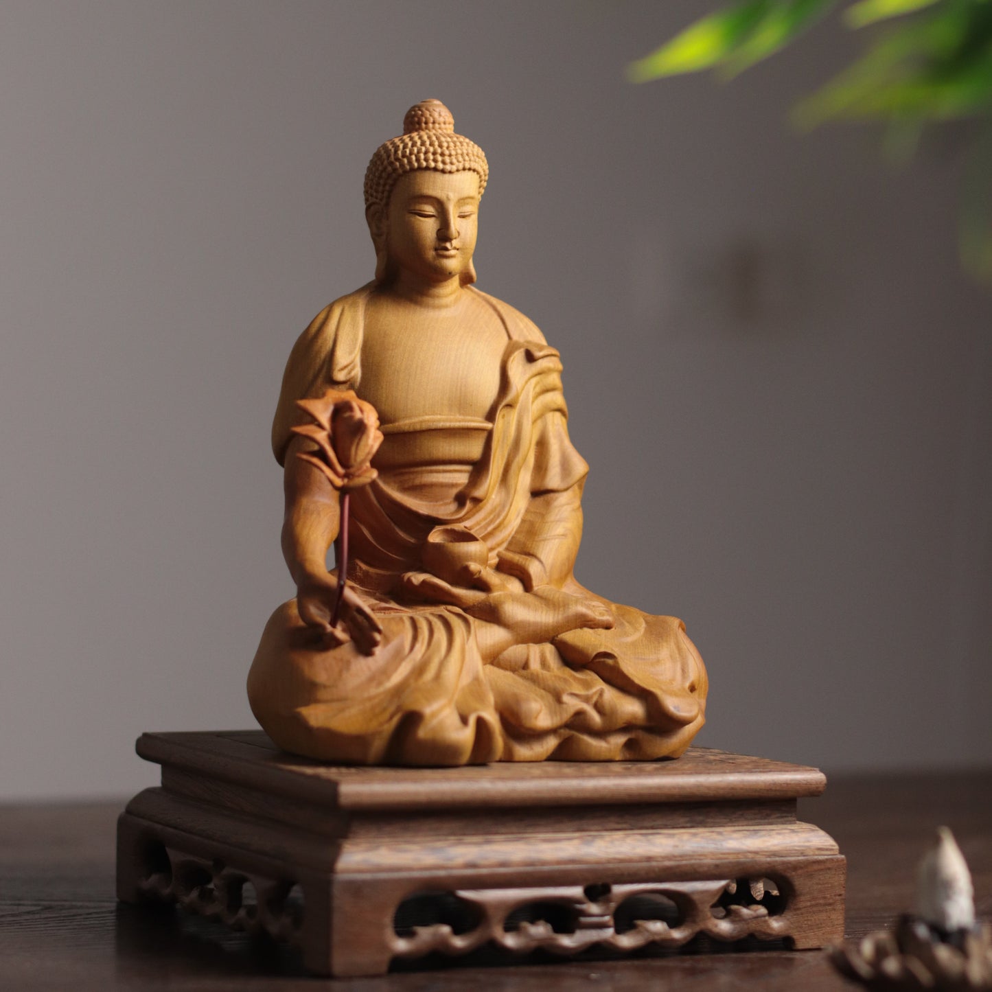 Wooden Bhaisajyaguru Medicine Buddha Statue — Zen Healing Gift