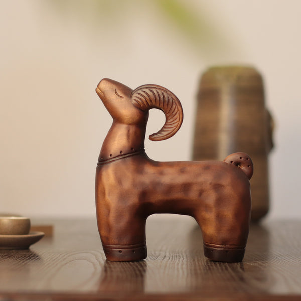 Wooden Ram Sculpture – Curled Horns, Minimalist Folk Art