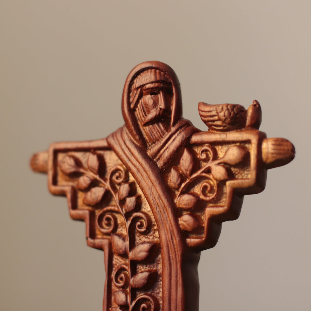 Saint Francis of Assisi Figurine – Carved Wood Folk Art