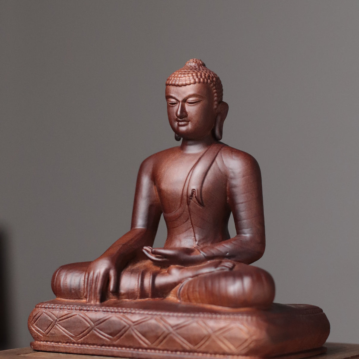 Shakyamuni Buddha Statue - Padauk, Bhutanese Dordenma Style – additional view 5