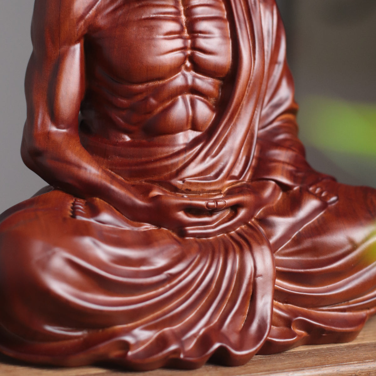 Meditating Bodhidharma Statue - Padauk Wood – additional view 6