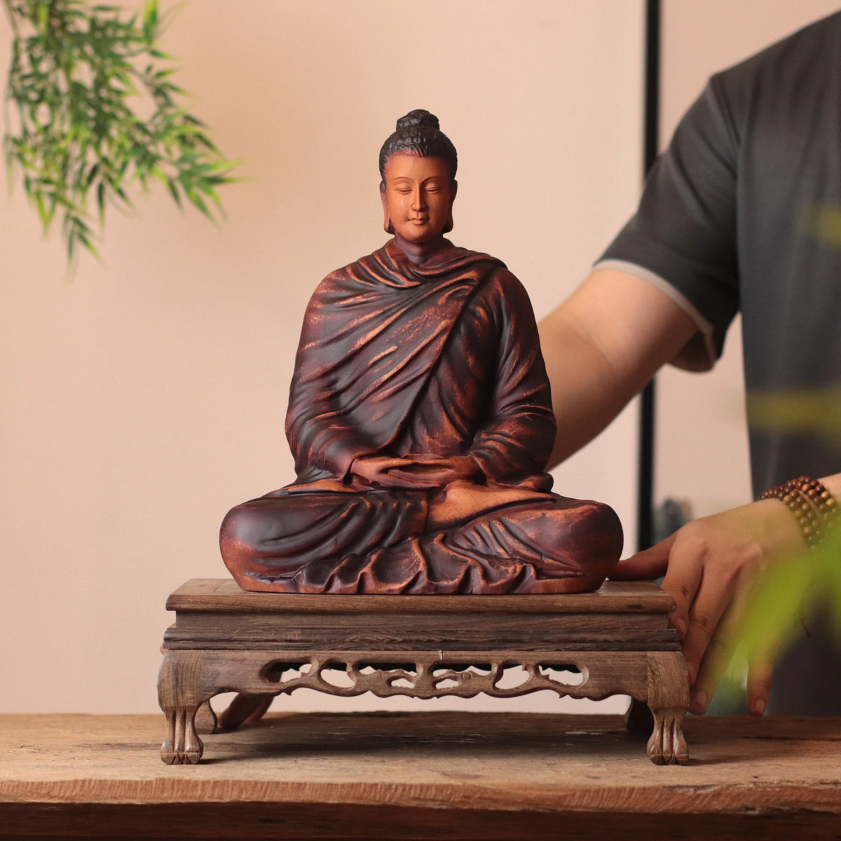 Wooden Meditating Shakyamuni Buddha Statue