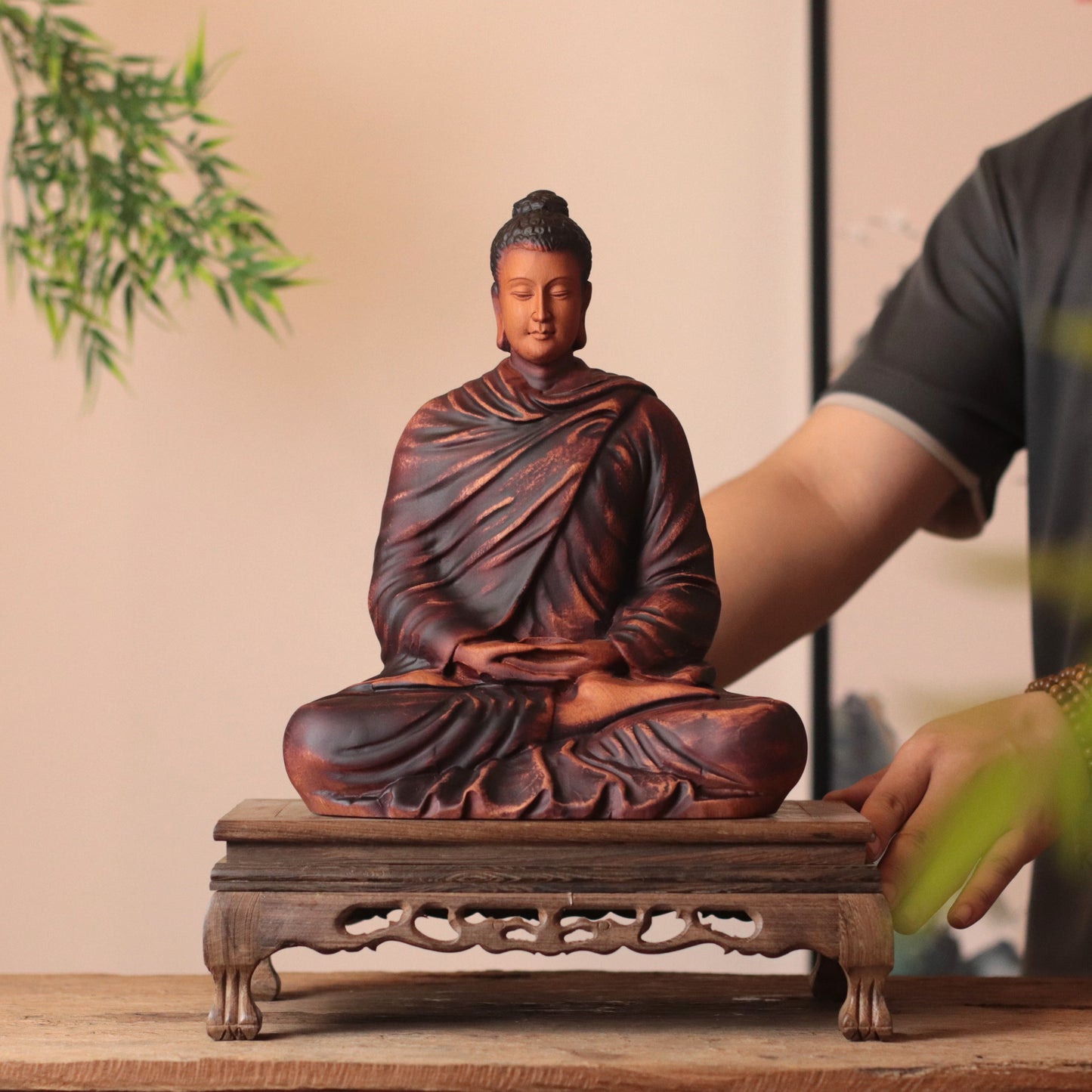 Wooden Meditating Shakyamuni Buddha Statue