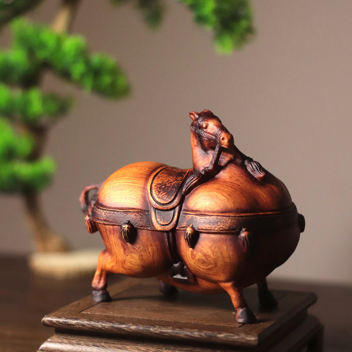 Chinese Tang Dynasty Wooden Horse Sculpture, Feng Shui Animal Art