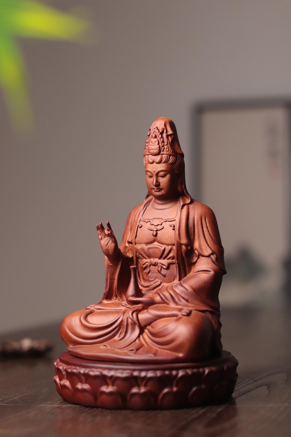 Quan Yin Statue - Padauk Wood, Goddess of Mercy – additional view 10