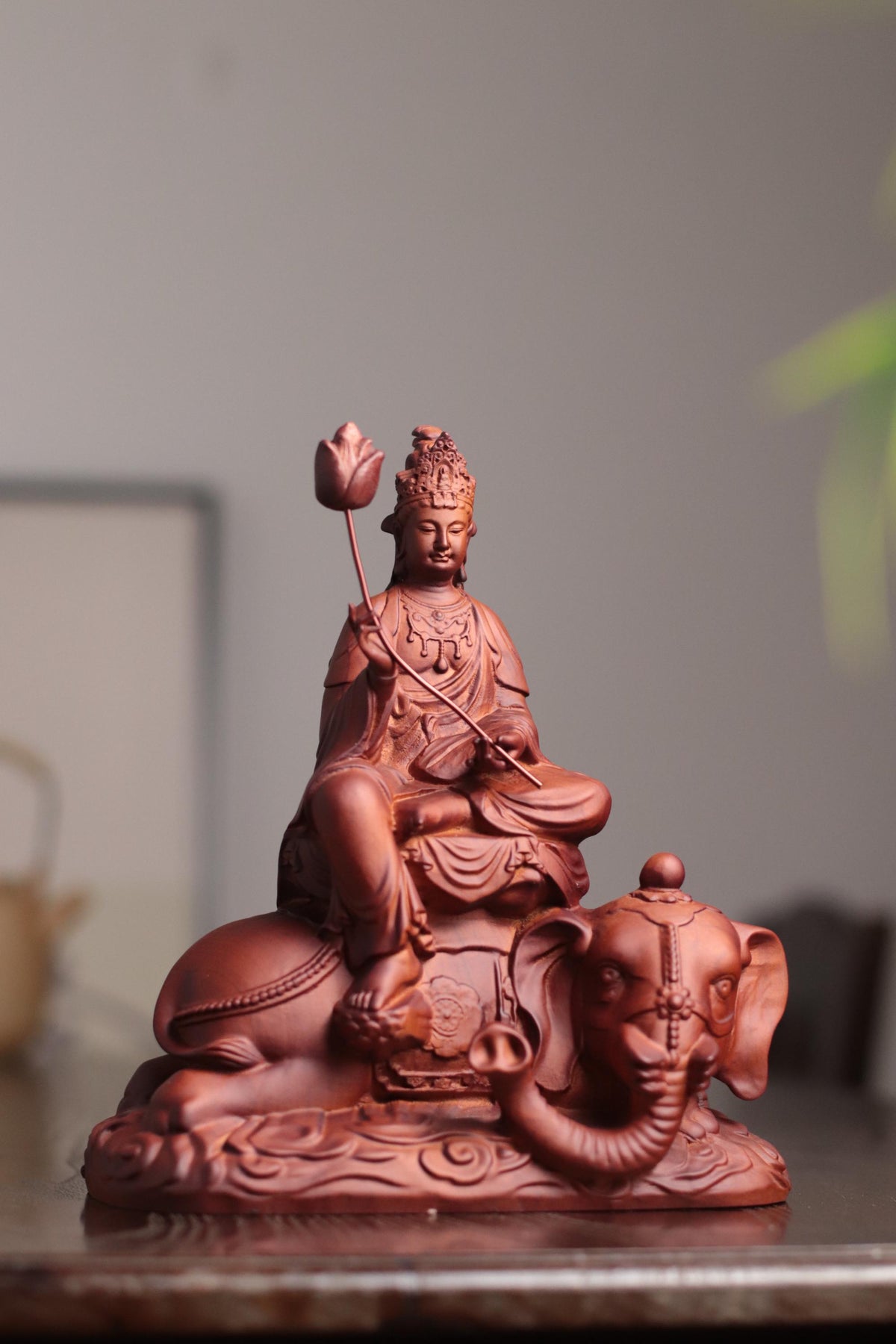 Samantabhadra Bodhisattva Statue - Padauk, on Elephant – additional view 3