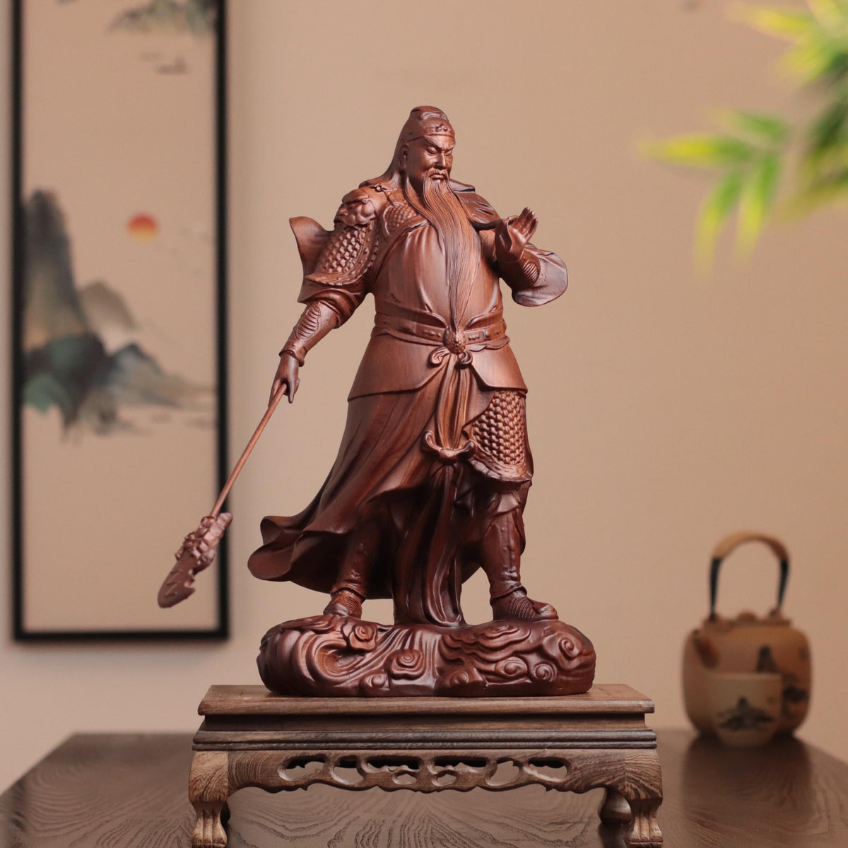 Guan Yu Statue - Padauk Wood, Standing Guardian – additional view 3